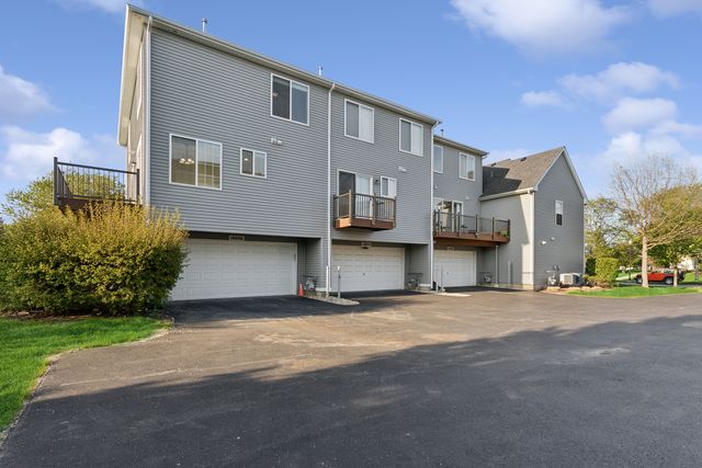 14606 Thomas Jefferson Drive 14606, Plainfield, IL 60544