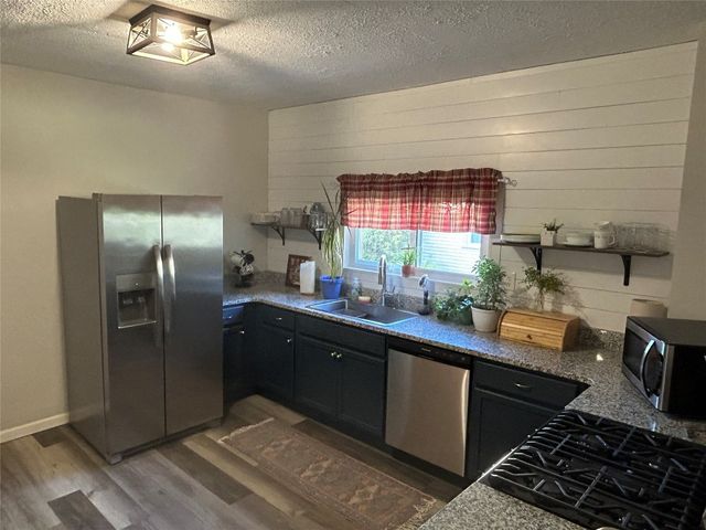 126 E ERIE Street, Linesville, PA 16424