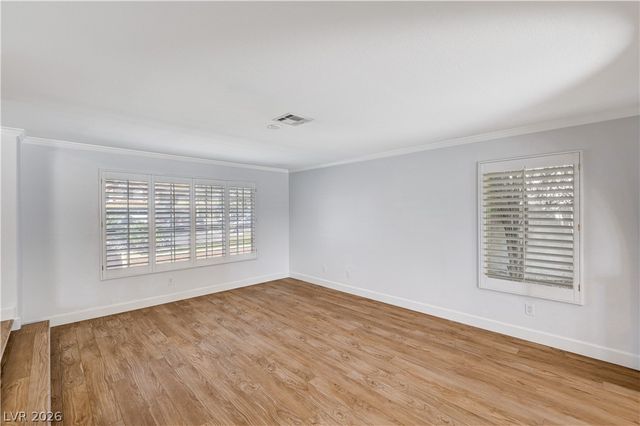 2704 Fire Water Court, Las Vegas, NV 89117