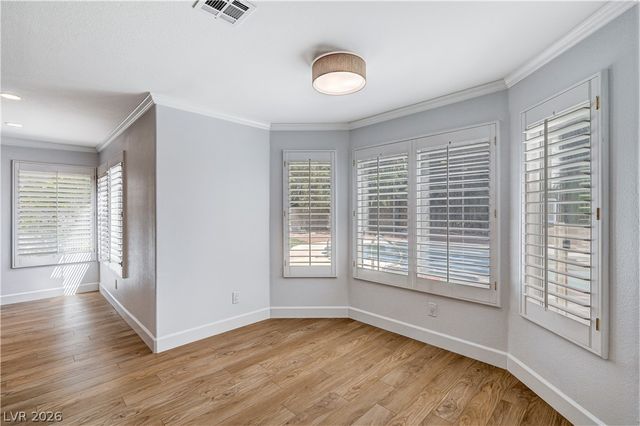 2704 Fire Water Court, Las Vegas, NV 89117