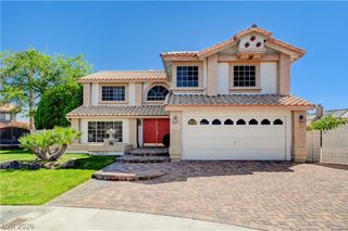 2704 Fire Water Court, Las Vegas, NV 89117