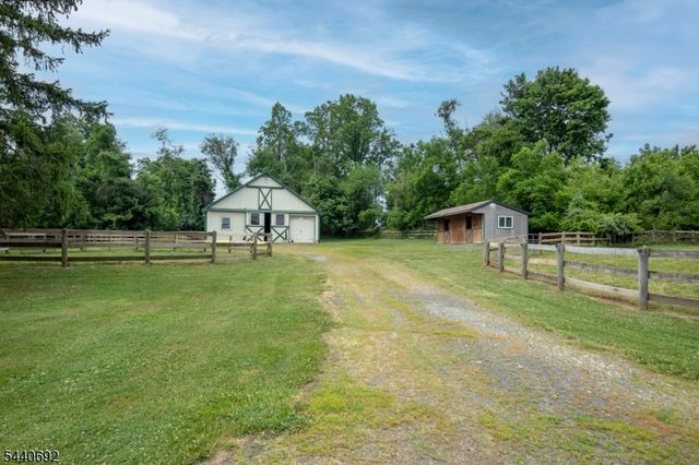 48 Forty Second Street, Readington Twp., NJ 08889