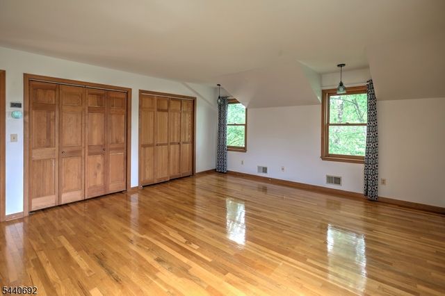 48 Forty Second Street, Readington Twp., NJ 08889