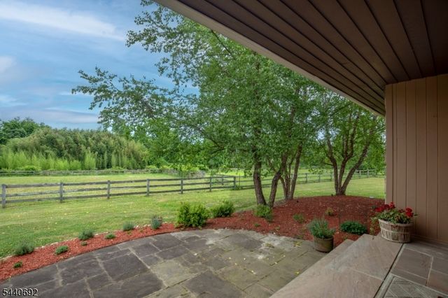 48 Forty Second Street, Readington Twp., NJ 08889