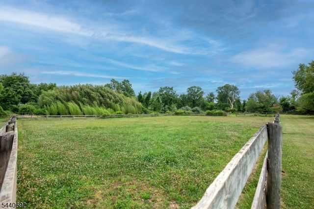 48 Forty Second Street, Readington Twp., NJ 08889