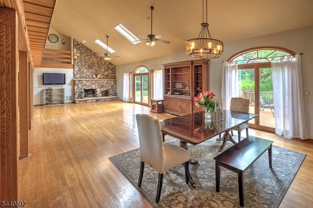 48 Forty Second Street, Readington Twp., NJ 08889