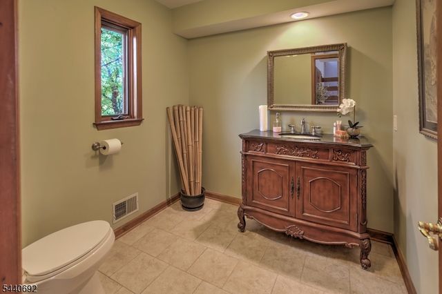 48 Forty Second Street, Readington Twp., NJ 08889