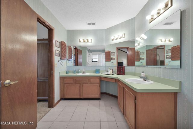 475 SPRINGBROOK Drive, Fleming Island, FL 32003