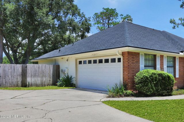 475 SPRINGBROOK Drive, Fleming Island, FL 32003