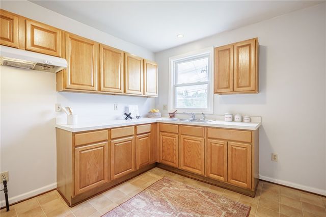 86 Grand Avenue, Rochester, NY 14609