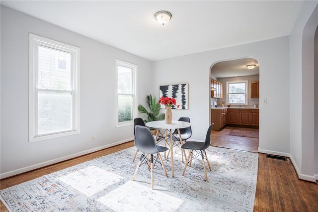 86 Grand Avenue, Rochester, NY 14609
