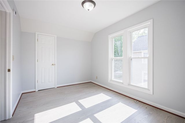 86 Grand Avenue, Rochester, NY 14609