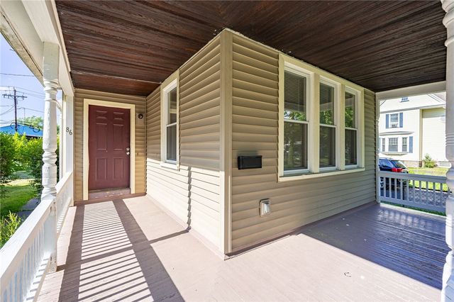 86 Grand Avenue, Rochester, NY 14609