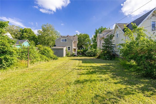 86 Grand Avenue, Rochester, NY 14609