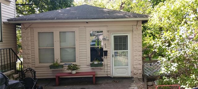 408 E Garfield Ave, New Castle, PA 16105