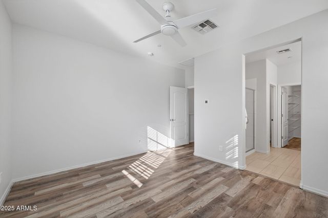 1733 E BRIDGEPORT Parkway, Gilbert, AZ 85295