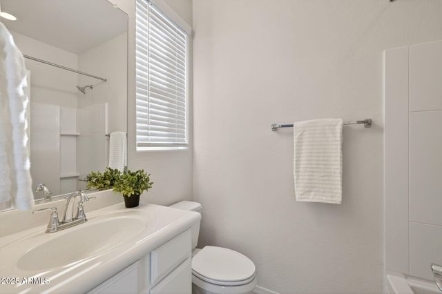 1733 E BRIDGEPORT Parkway, Gilbert, AZ 85295