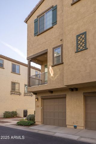 1733 E BRIDGEPORT Parkway, Gilbert, AZ 85295