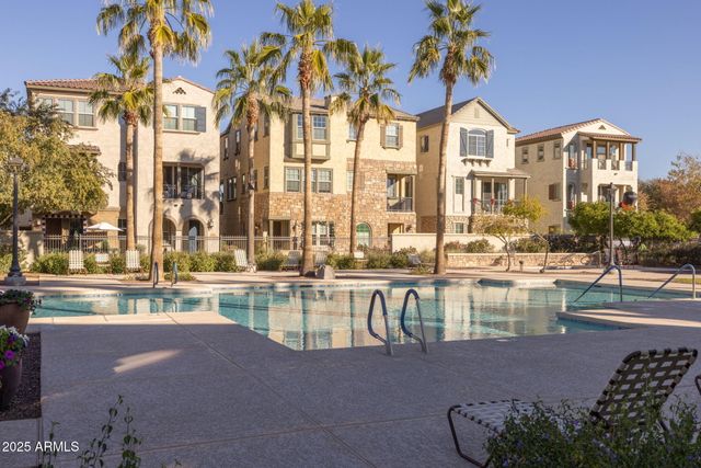 1733 E BRIDGEPORT Parkway, Gilbert, AZ 85295