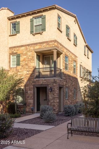 1733 E BRIDGEPORT Parkway, Gilbert, AZ 85295