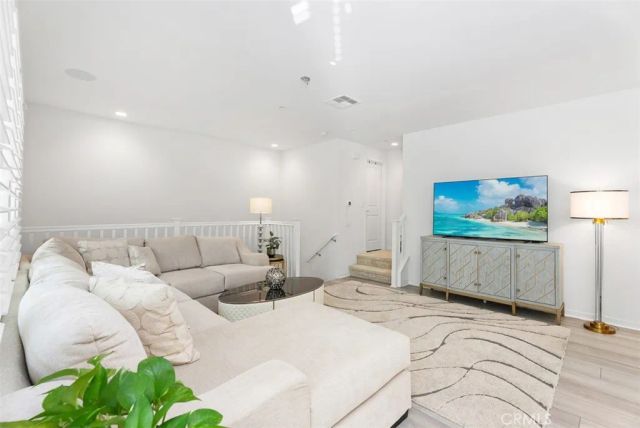 704 Dusky Creek, Lake Forest, CA 92610