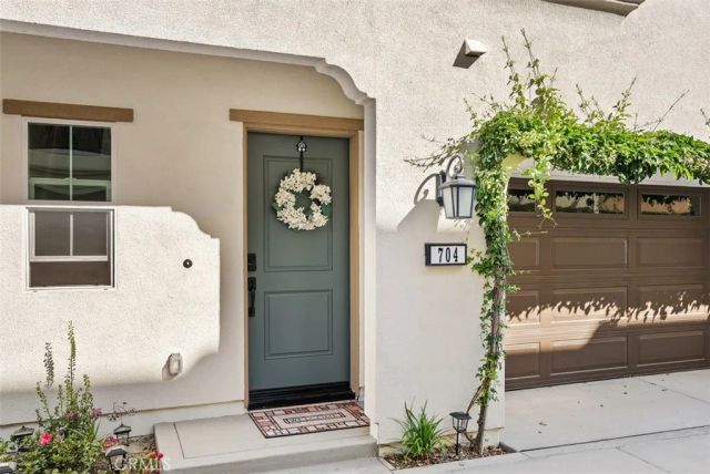 704 Dusky Creek, Lake Forest, CA 92610