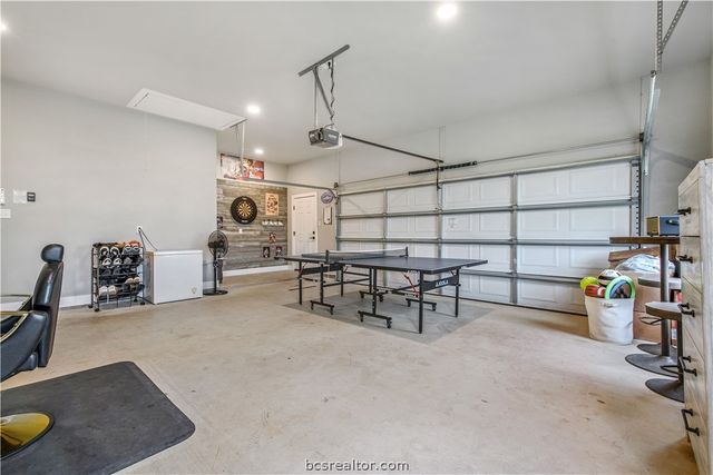 5284 Hammond Circle, Iola, TX 77861
