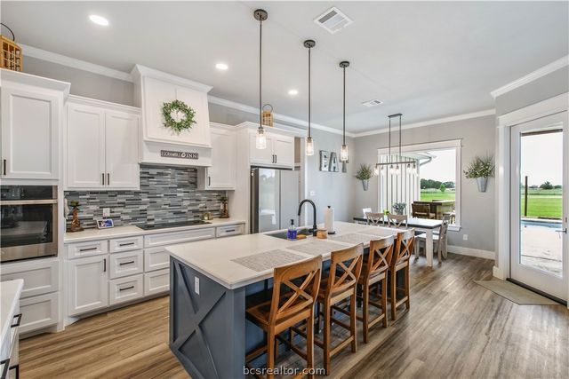 5284 Hammond Circle, Iola, TX 77861