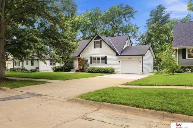 3718 S 49th Avenue, Omaha, NE 68106