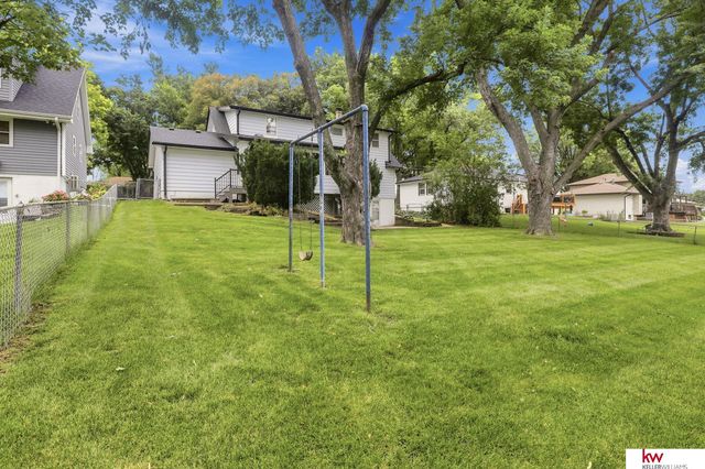 3718 S 49th Avenue, Omaha, NE 68106