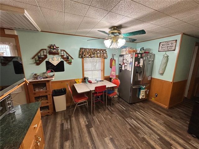 14461 E BB Highway, Nevada, MO 64772