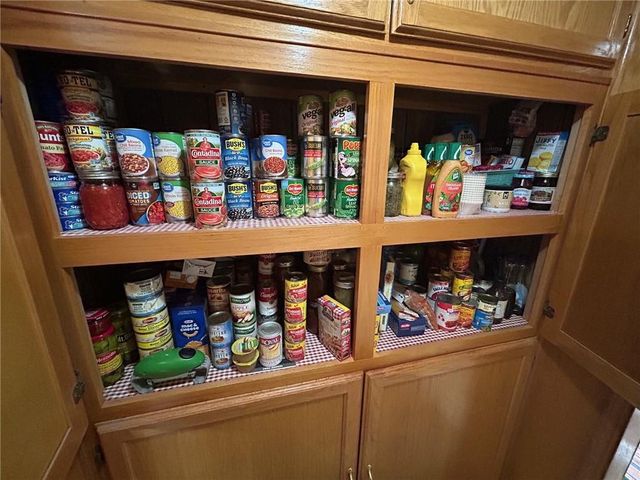 14461 E BB Highway, Nevada, MO 64772