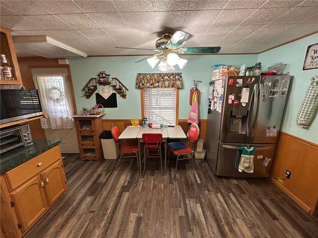 14461 E BB Highway, Nevada, MO 64772