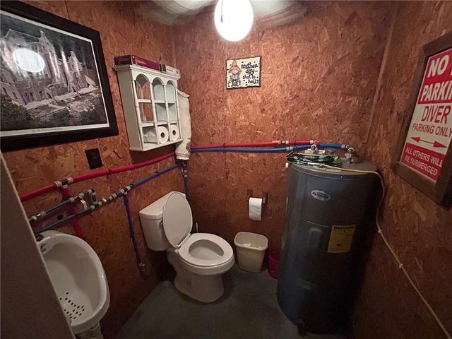 14461 E BB Highway, Nevada, MO 64772