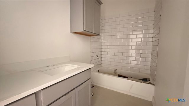 805 Liberty Park Drive, Belton, TX 76513