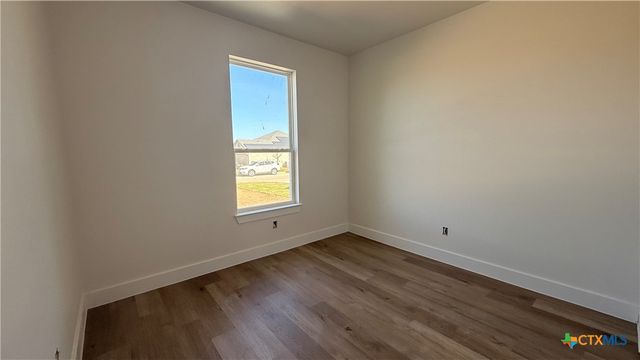 805 Liberty Park Drive, Belton, TX 76513