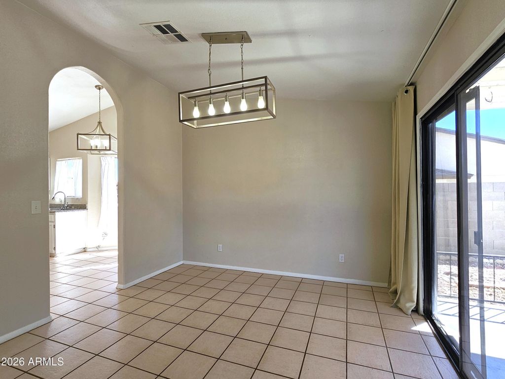 Image 6 of property listing at 5056 E SANTIAGO Court, Sierra Vista, AZ 85635