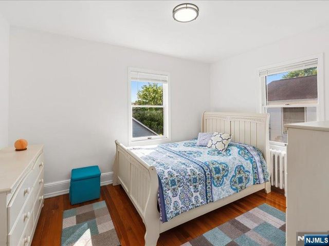 5-33 5th Street, Fair Lawn, NJ 07410