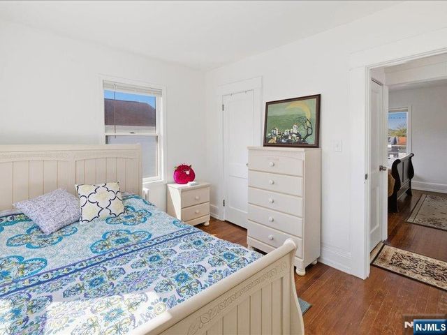5-33 5th Street, Fair Lawn, NJ 07410