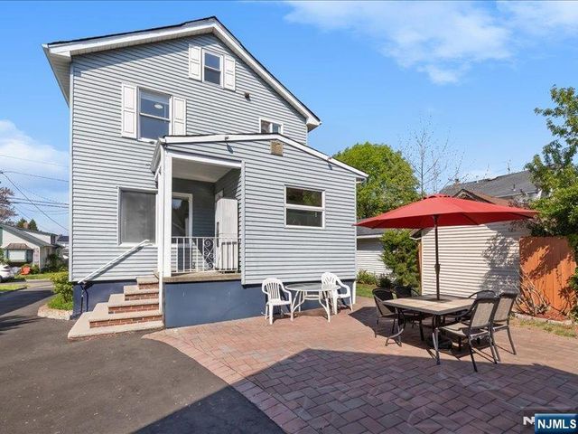 5-33 5th Street, Fair Lawn, NJ 07410
