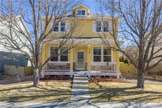 518 Peregrine Circle, Longmont, CO 80504