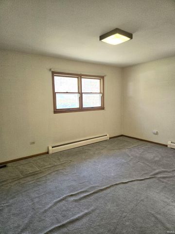 1605 E Woodland Drive, Bloomington, IN 47408