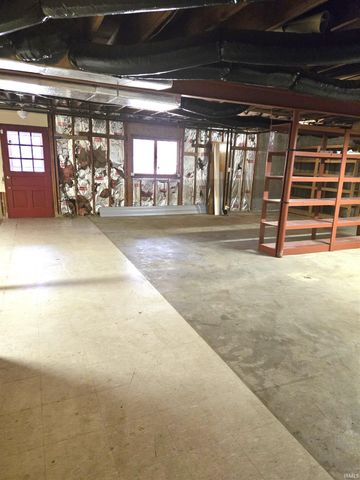 1605 E Woodland Drive, Bloomington, IN 47408