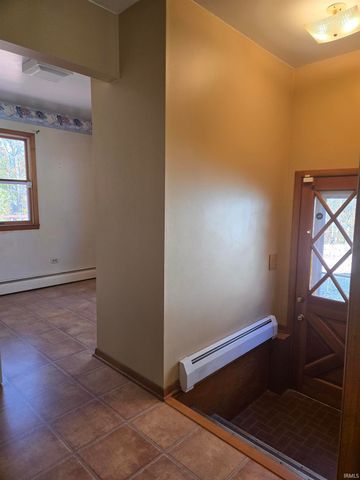 1605 E Woodland Drive, Bloomington, IN 47408