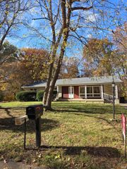 1605 E Woodland Drive, Bloomington, IN 47408