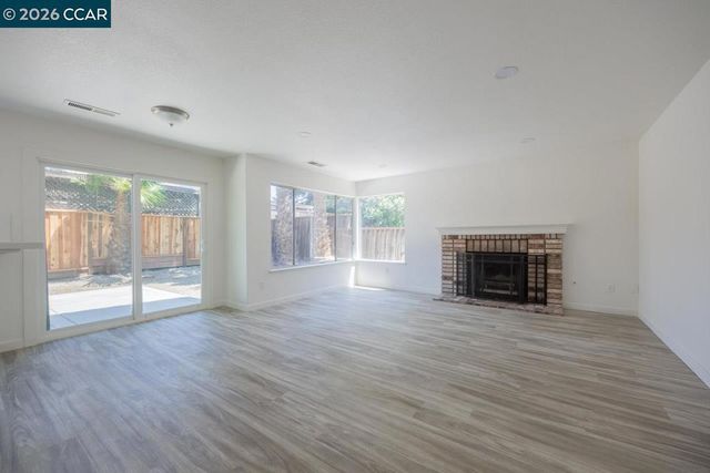 4528 Knollpark Cir, Antioch, CA 94531