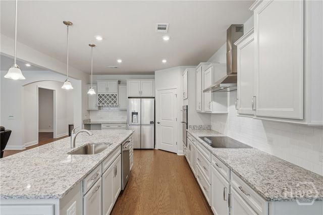 217 Higginson Drive, Richmond Hill, GA 31324