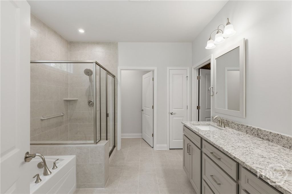Image 22 of property listing at 217 Higginson Drive, Richmond Hill, GA 31324