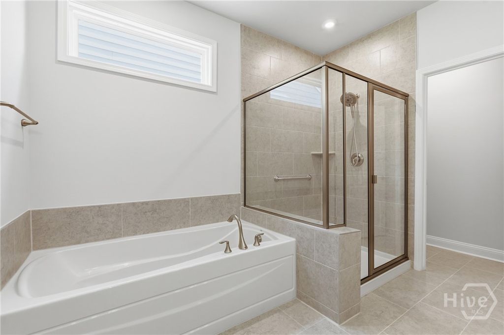 Image 24 of property listing at 217 Higginson Drive, Richmond Hill, GA 31324