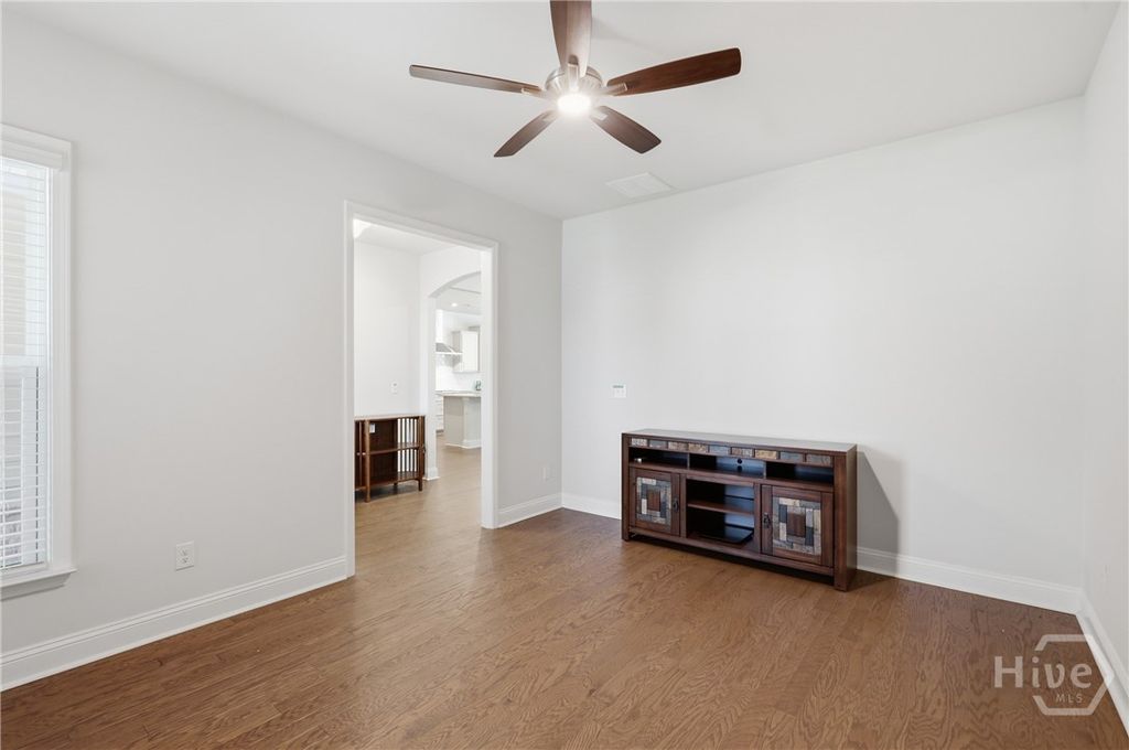 Image 32 of property listing at 217 Higginson Drive, Richmond Hill, GA 31324